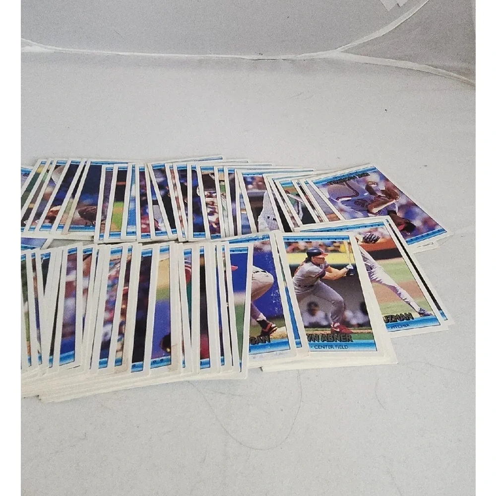1992 donruss baseball 100 Cards Lot 25